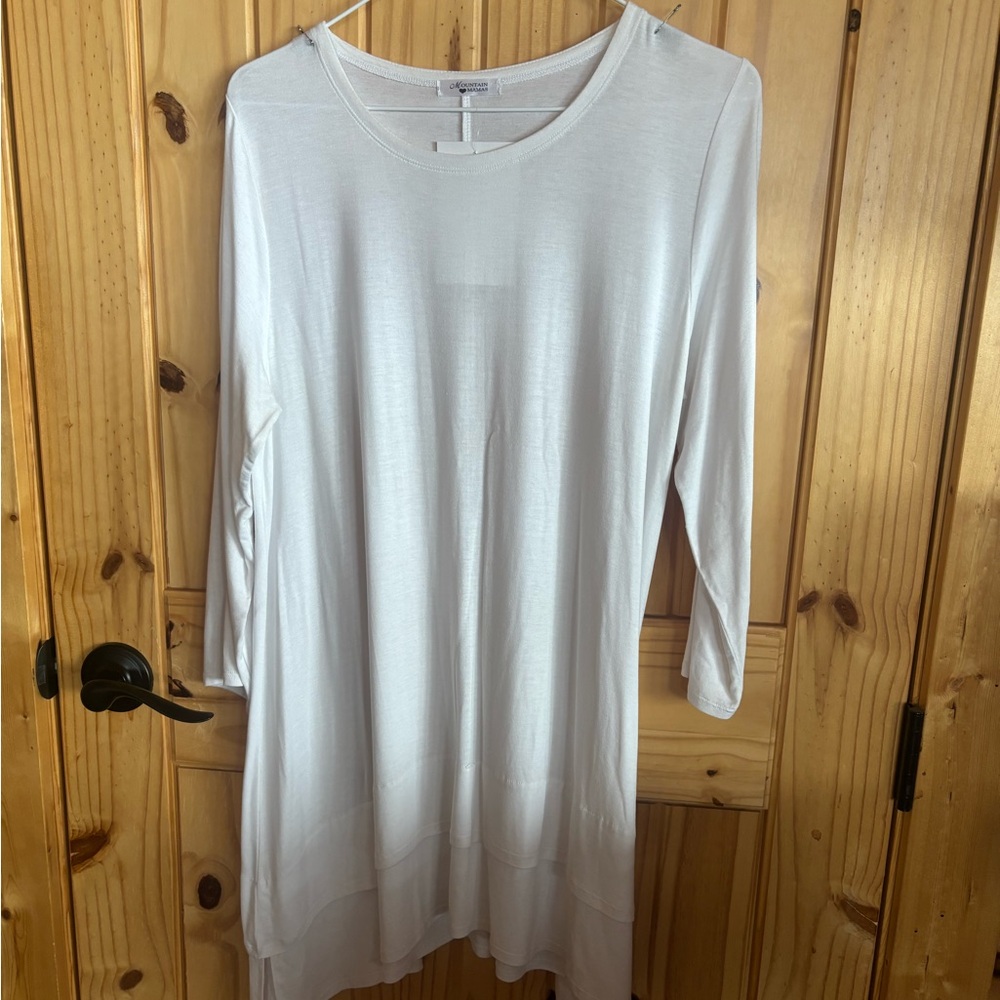 Elegant White Women's Tunic Top